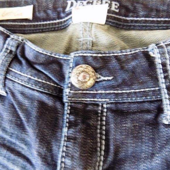 Decree Boot Cut Low Rise Jeans - Picture 4 of 7